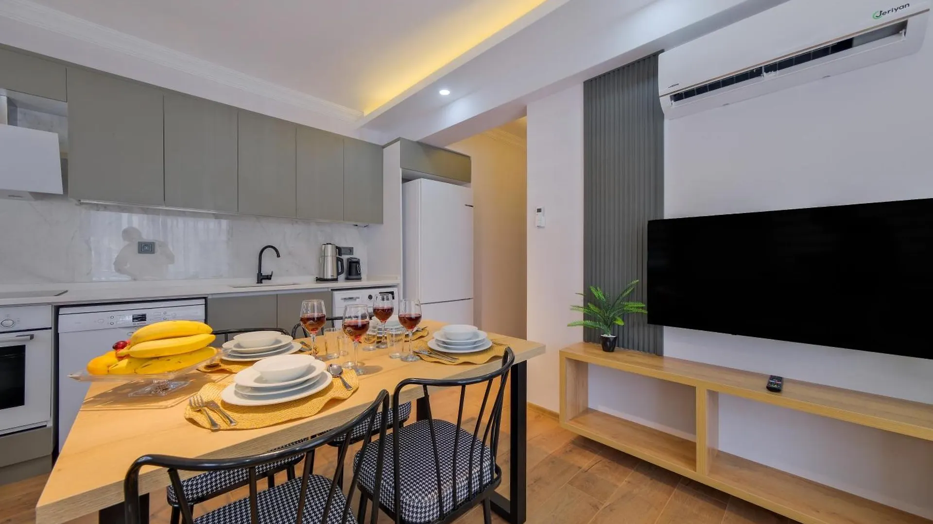 Light Apartments Fethiye