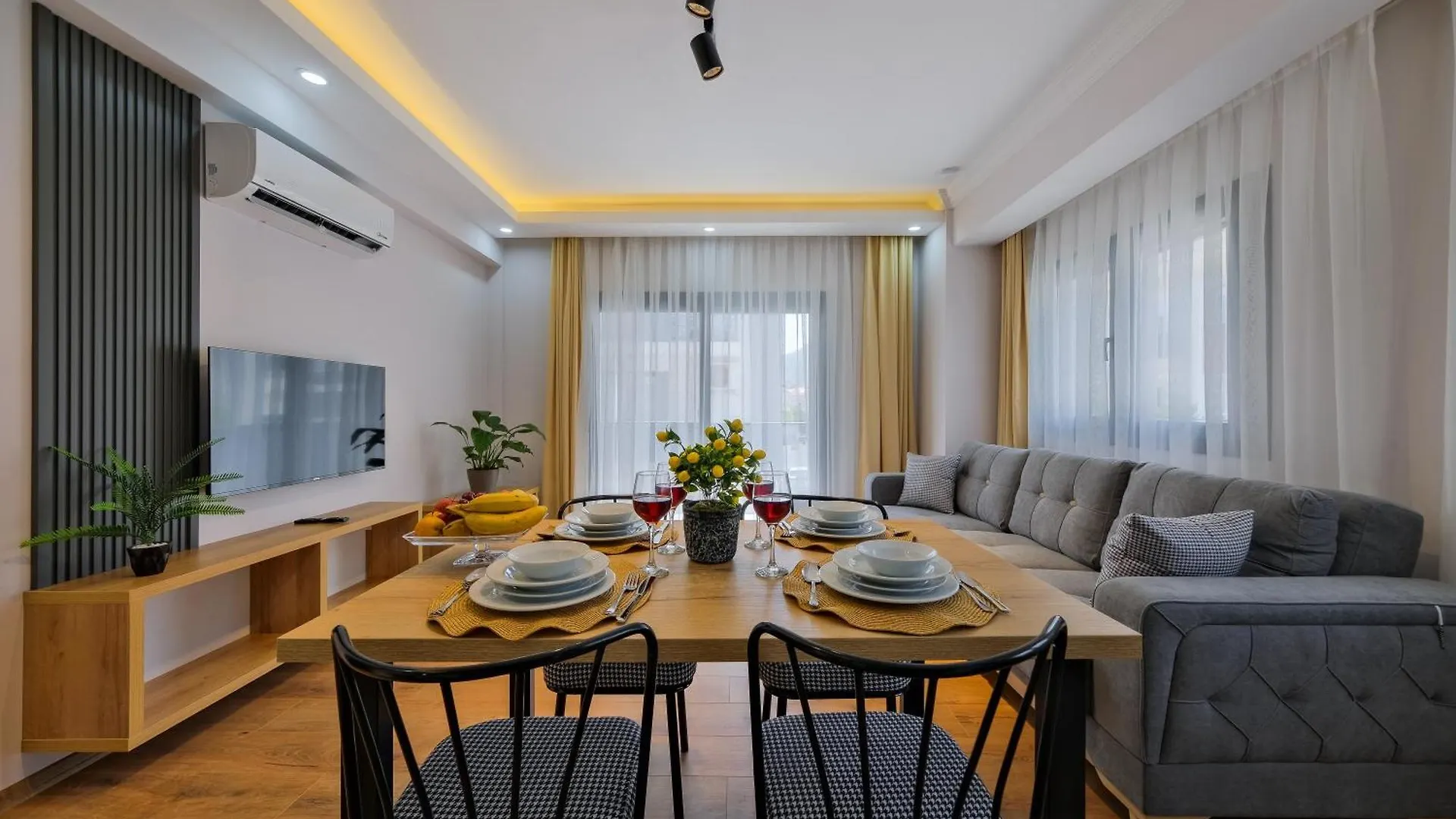 Light Apartments Fethiye 0*,